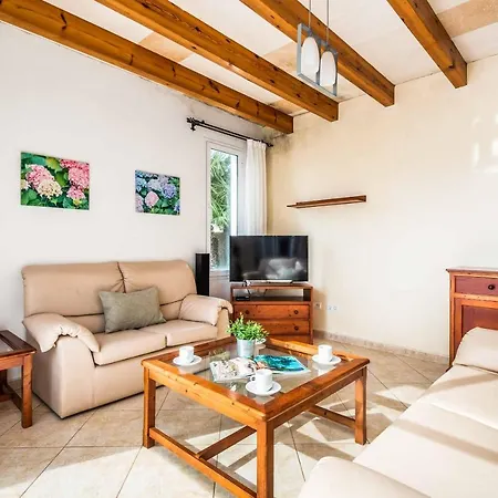 Elena Villa Cala'N Blanes (Menorca)